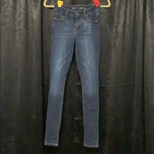 Women’s Old Navy Rockstar Style Jeans!